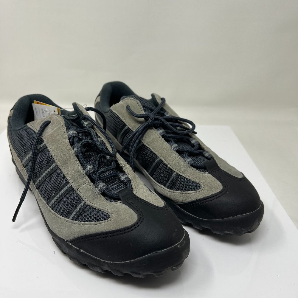 Shimano Sport Cycling Shoes Size 9 with Cleats